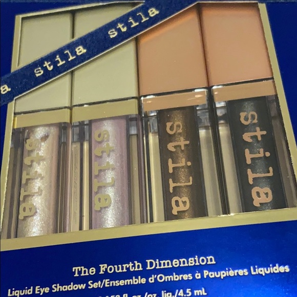 Stila Liquid Eyeshadow - Picture 3 of 3